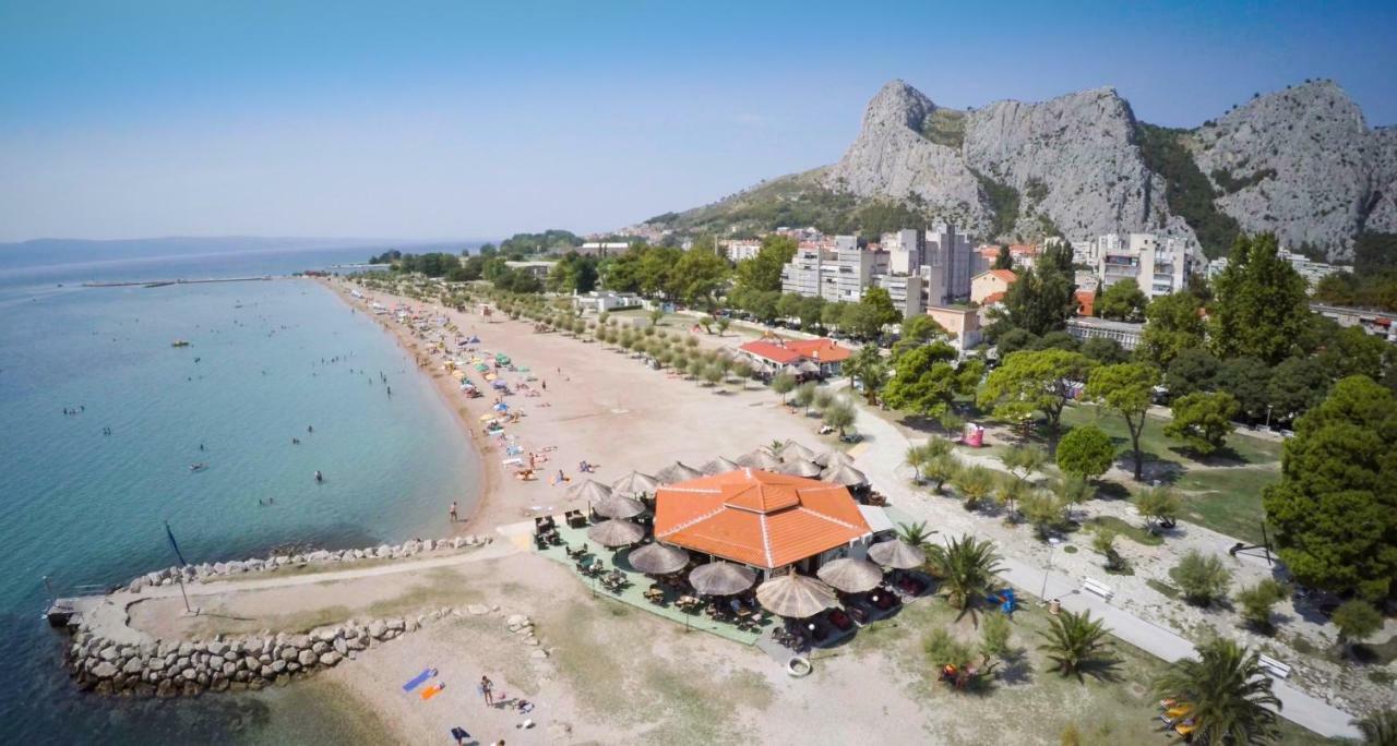 Big And Spacious Apartment In The Heart Of Omiš Екстериор снимка